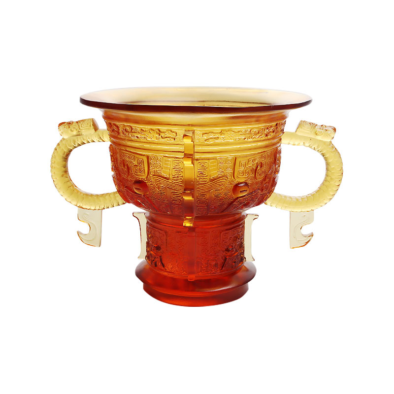 Ejderha kulaklı, saplı ve diken desenli Çin Tripod'u