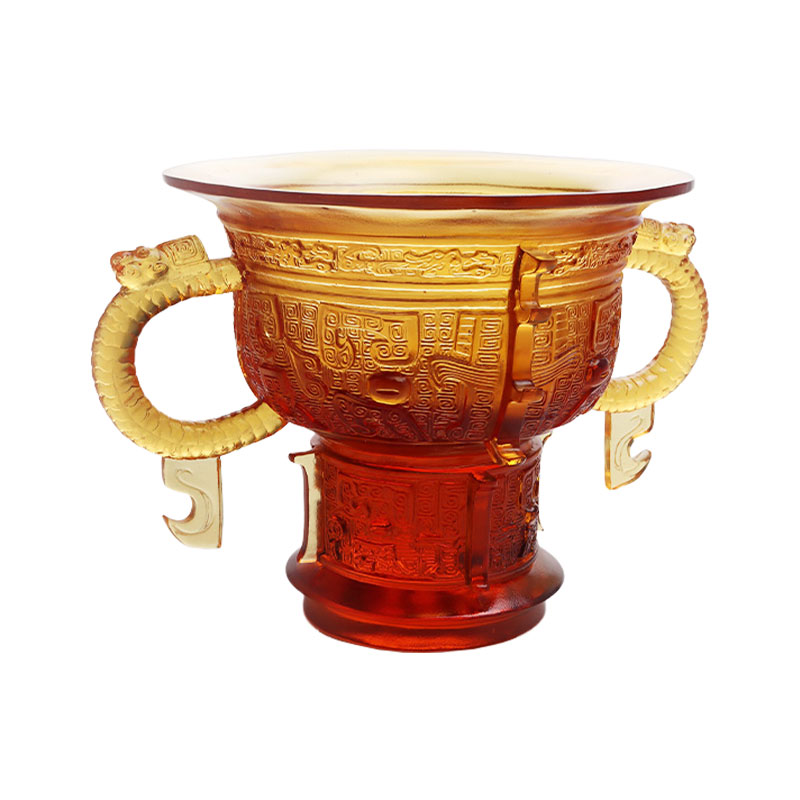 Ejderha kulaklı, saplı ve diken desenli Çin Tripod'u