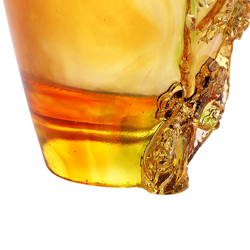 Ev Dekorasyonu Erik Çiçeği Oymalı Tasarım Amber Cam Vazo