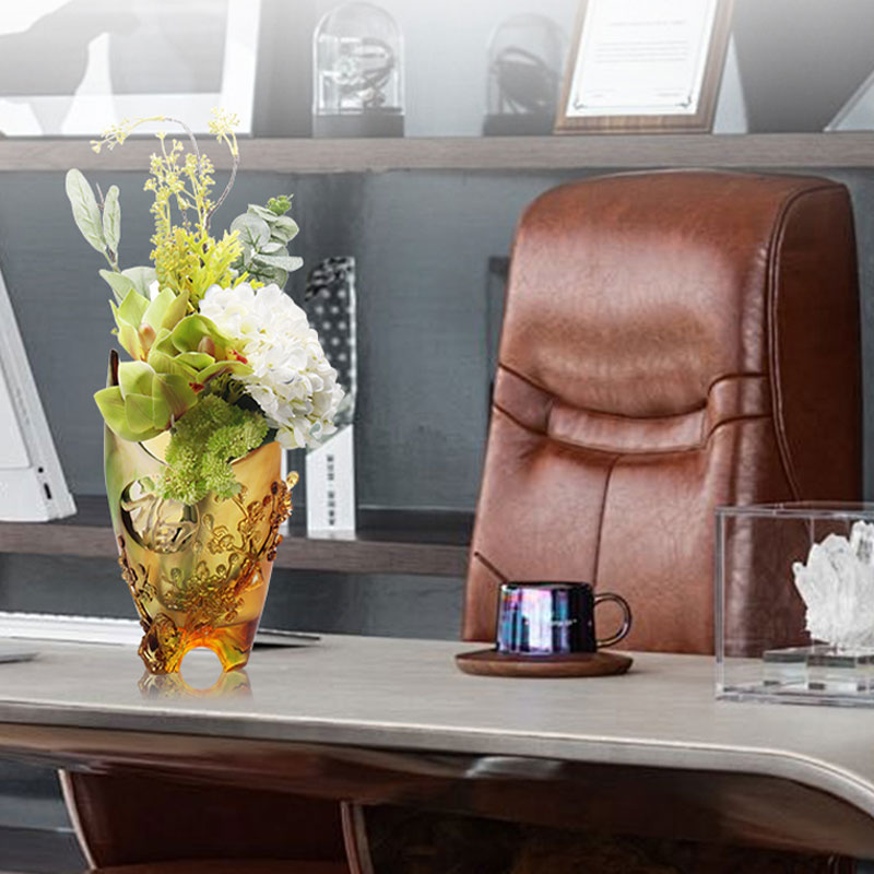 Ev Dekorasyonu Erik Çiçeği Oymalı Tasarım Amber Cam Vazo