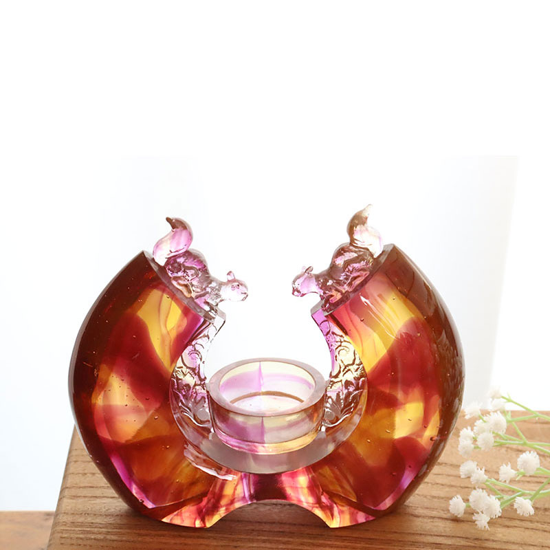 Mor renkli sırlı şamdan