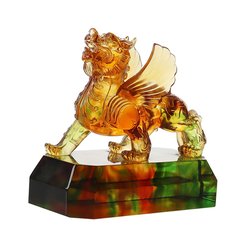 Kristal berraklığında renkli sır canavar süsleri