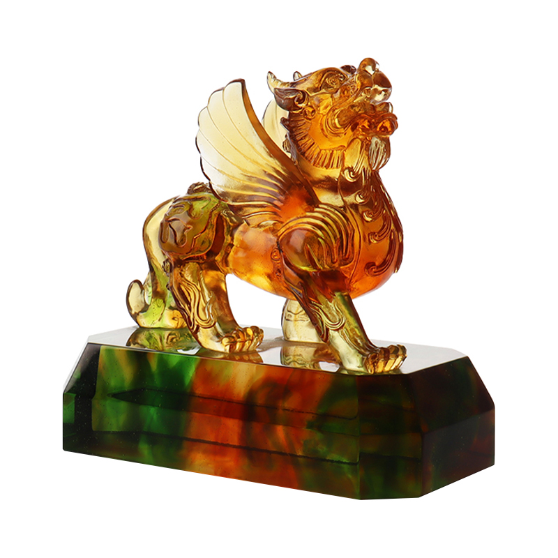 Kristal berraklığında renkli sır canavar süsleri