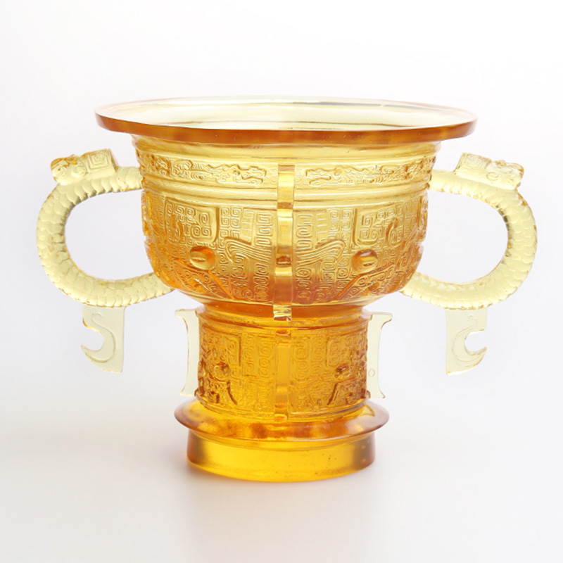 Ejderha kulaklı, saplı ve diken desenli Çin Tripod'u