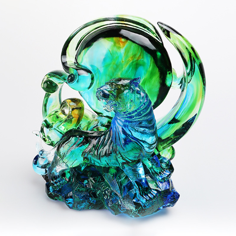 Mavi-yeşil şeffaf kristal cam kaplan süsleri